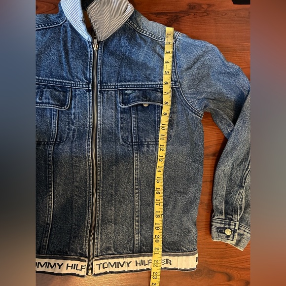 Vintage Tommy Hilfiger Logo Denim Jean Jacket - Picture 10 of 12